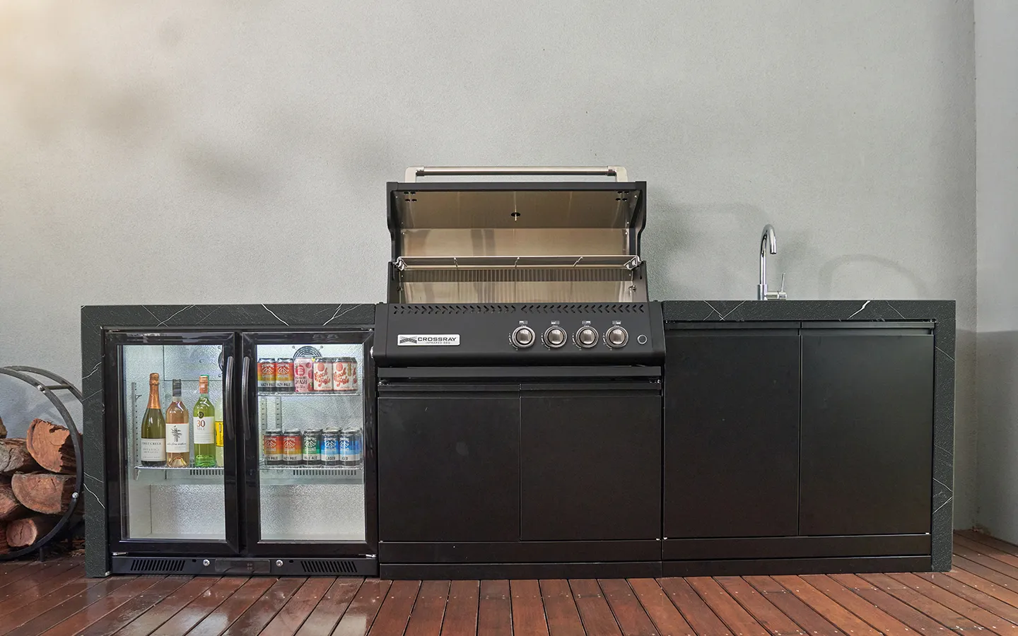 TCX-XPlor-Black-BBQ-Black-Insitu-open-lid