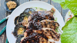 Peppered Steak with Caramelised Onions