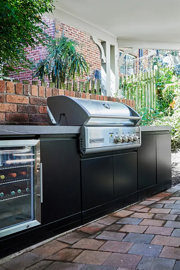 4B Kitchen Slider