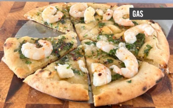 BBQ Prawn garlic and chilli pizza